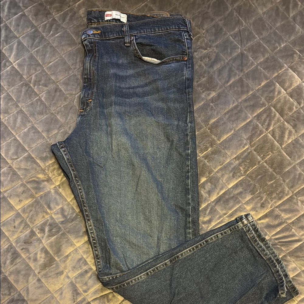 Wranglers Relaxed Fit Jeans